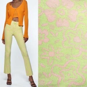 ZARA High-Waist Floral Printed Cropped Flare Groovy Retro Jeans Washed Green-6